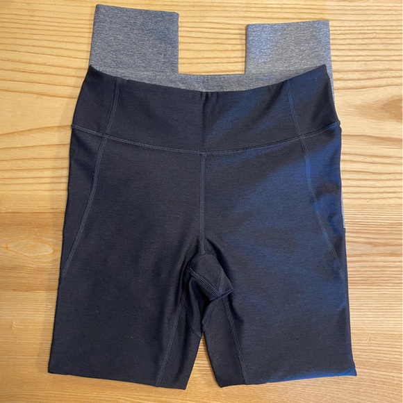 EUC OUTDOOR VOICES THREE-TONE LEGGINGS - gray/black - size SMALL - Picture 5 of 5